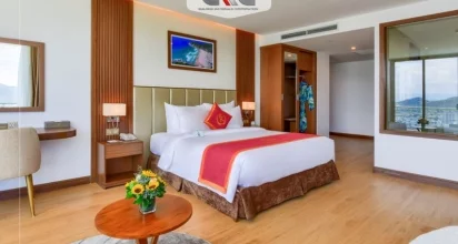 Khách sạn Regalia Gold - Nha Trang
